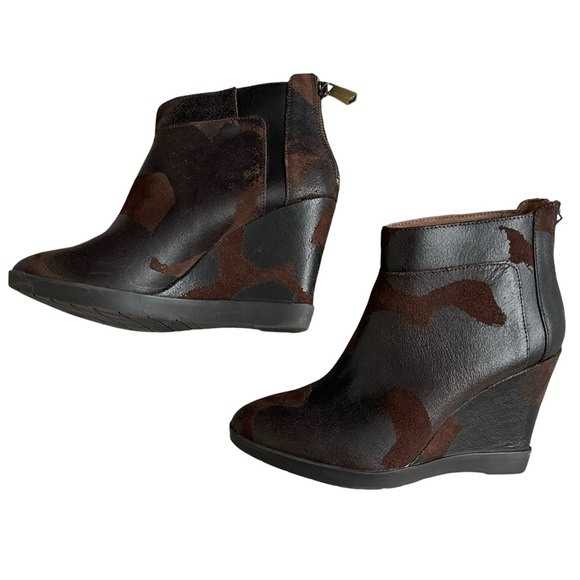 Donald J. Pliner Chez Vintage  Brown Suede Leather Wedge Ankle Boots Women’s 8 - Picture 6 of 8